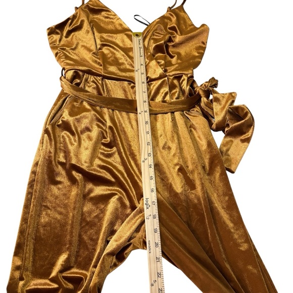 Lulus Regal Evening Copper Velvet Jumpsuit Small Party Cocktail Dressy - Picture 15 of 16